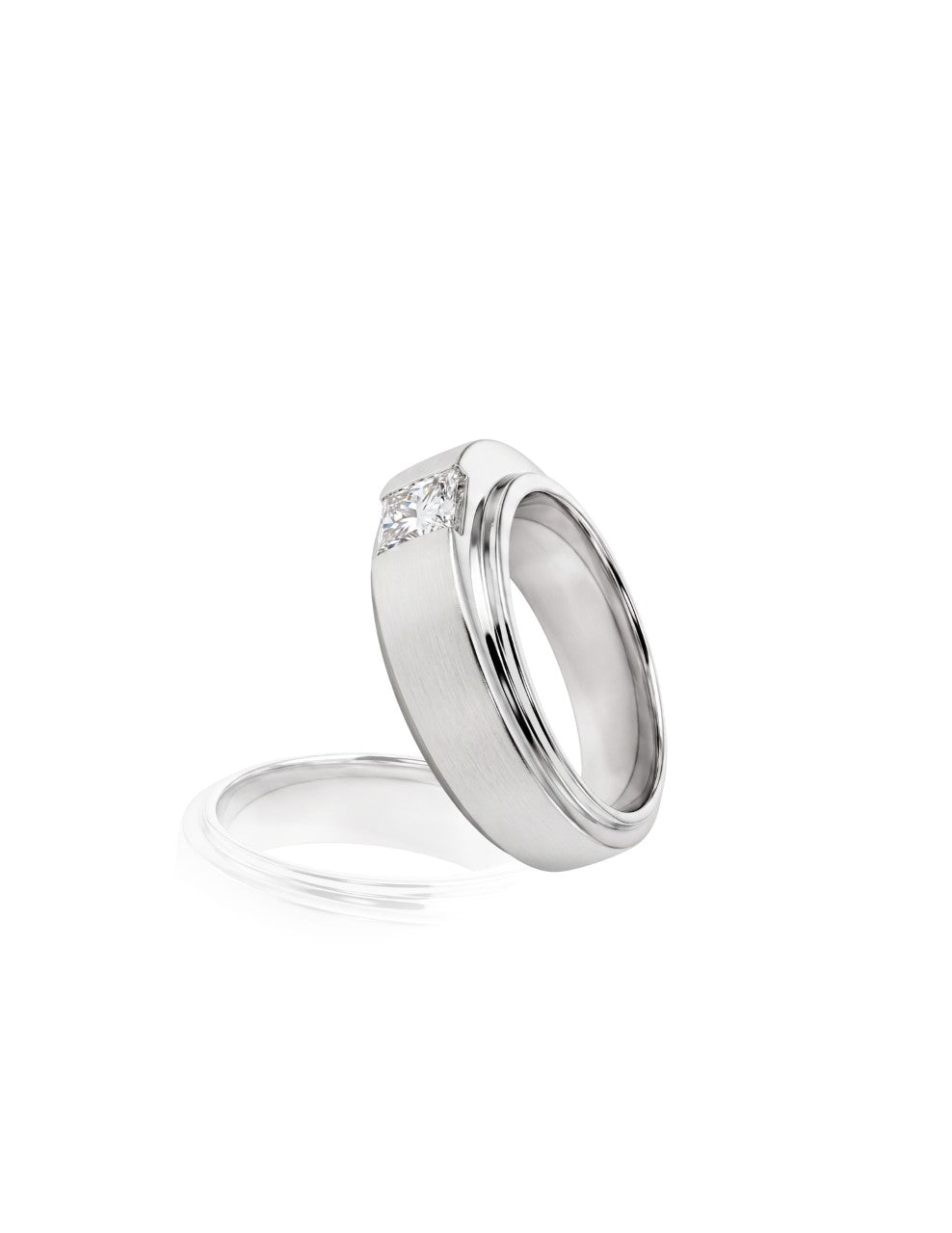 750 WHITE GOLD RING EC00109WGR