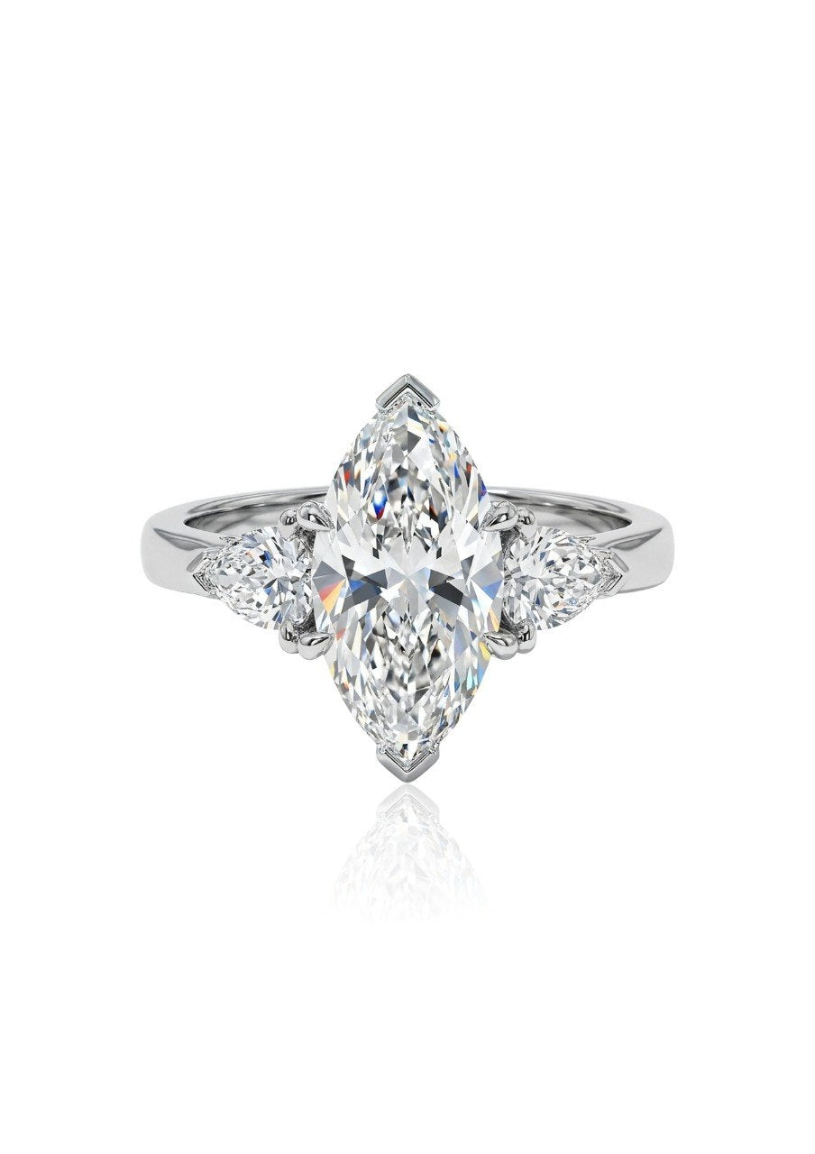 950 PLATINUM RING WITH DIAMOND (EC001113PTR)