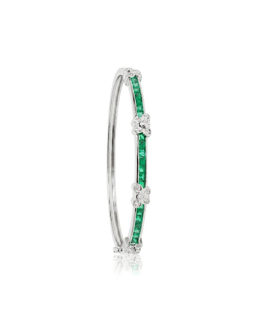 750 GREEN SAPPHIRE WHITE GOLD BANGLE EC00101WGBG