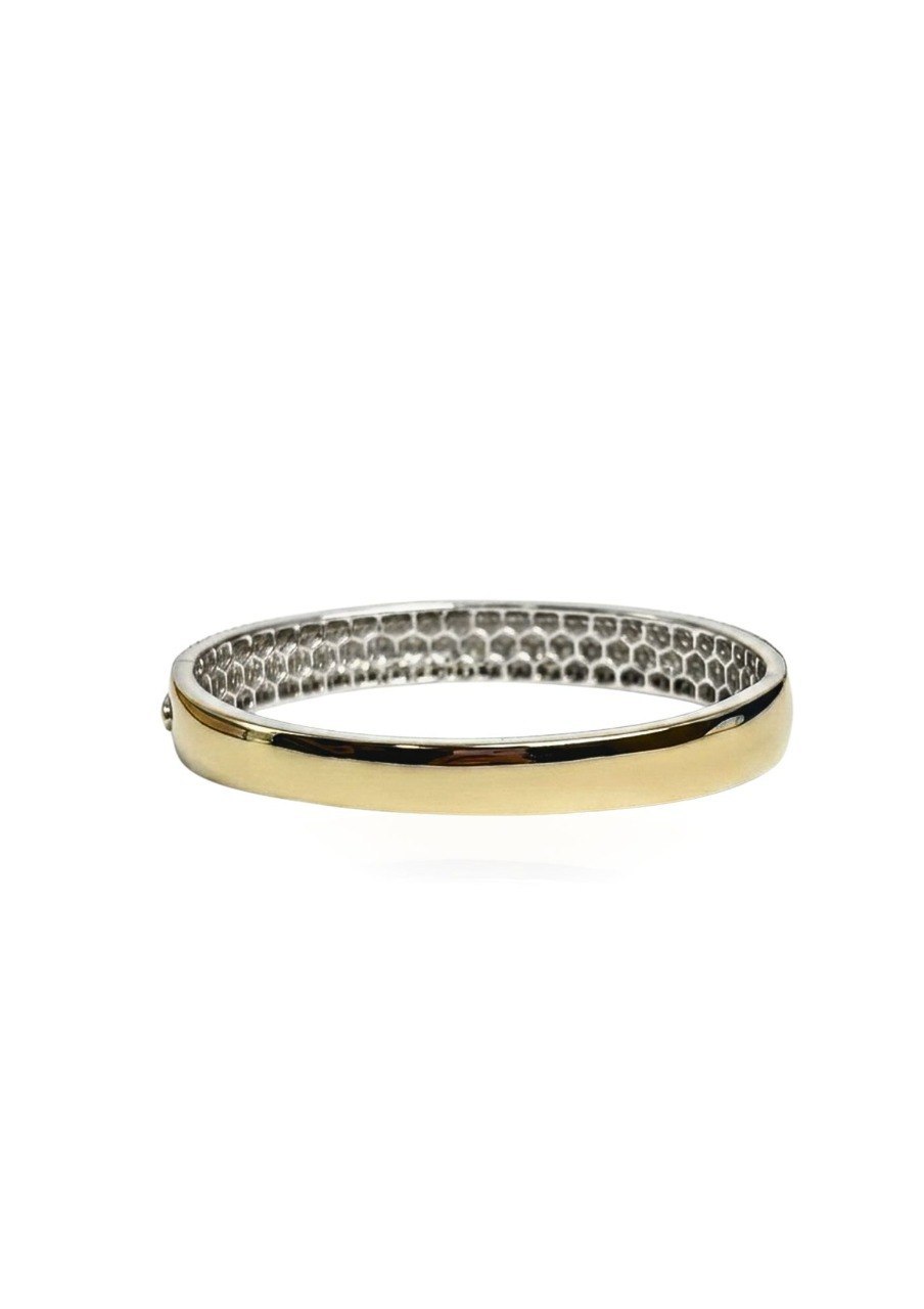 750 WHITE GOLD BANGLE EC00102WGBG
