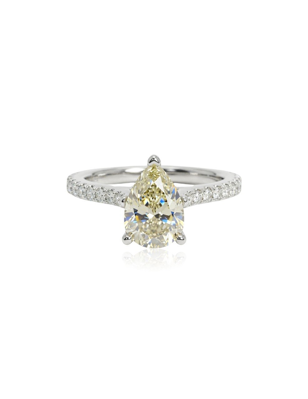 PEAR SHAPE DIAMOND 950 PLATINUM RING (EC00182WGR)