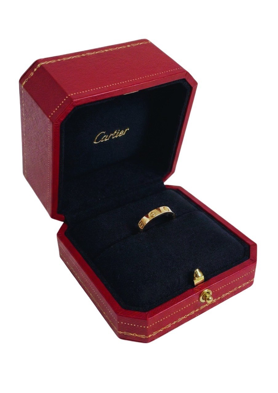 CARTIER LOVE COLLECTION YELLOW GOLD RING (EC001108YGR)